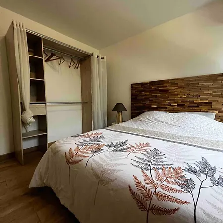 Bastide Grand-pierre Bas - Piscine Ecologique Partagee - Ouverte Du 15 Mai Au 15 Octobre Holiday home *